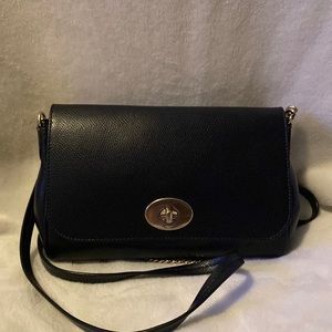 Navy coach bag with chain